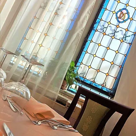 Hotel Sophia 3*