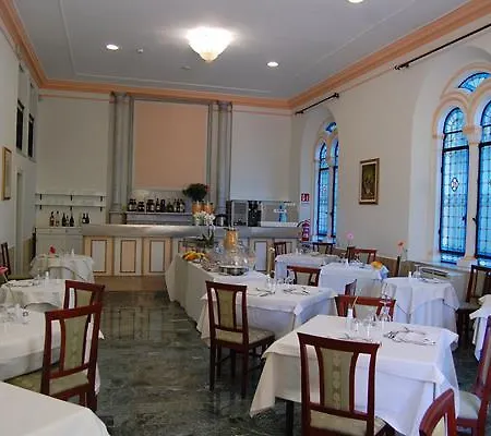 Sophia Hotel 3*
